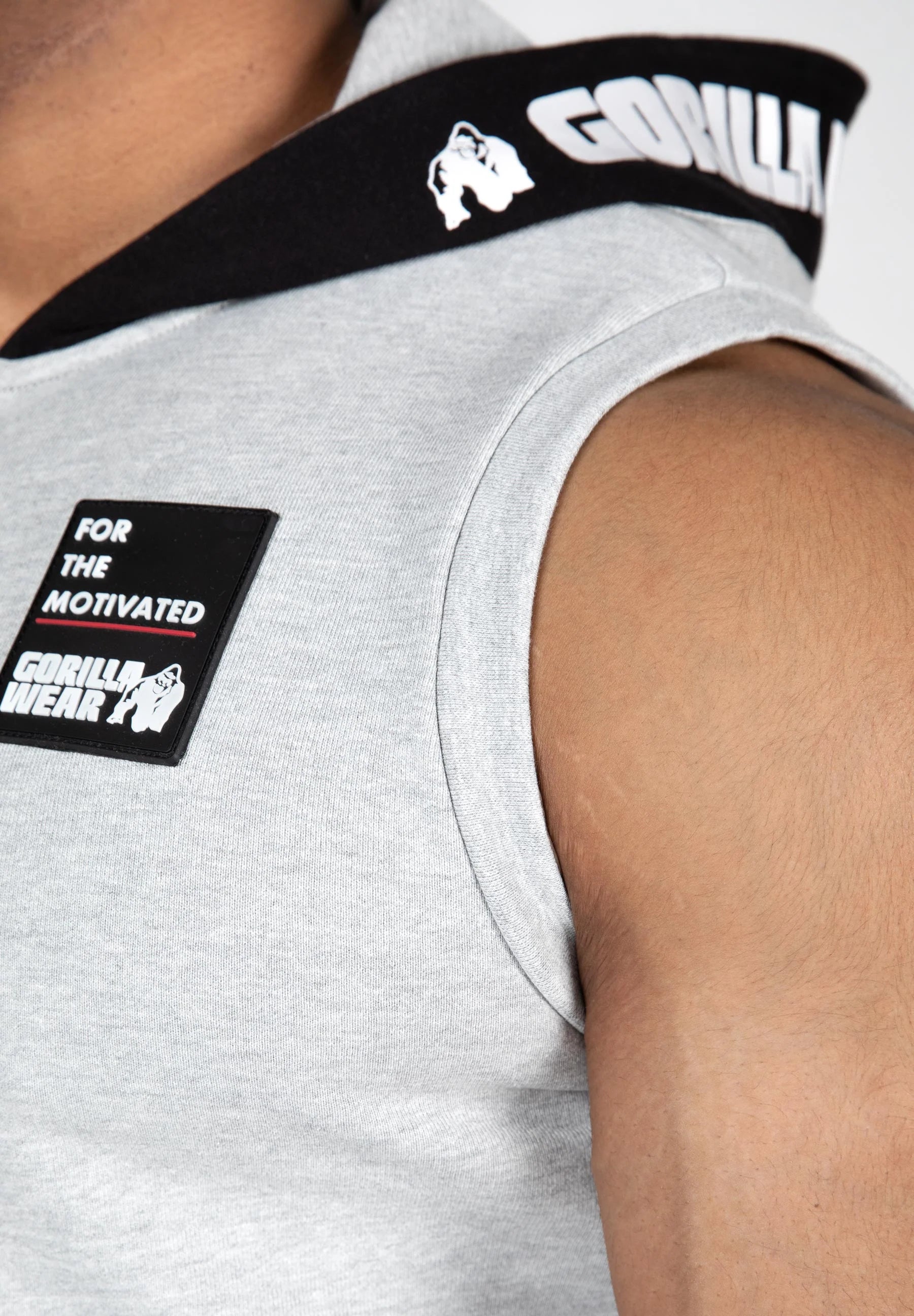 Gorilla Wear Milwaukee Zip Hooded Tank Top - Grau