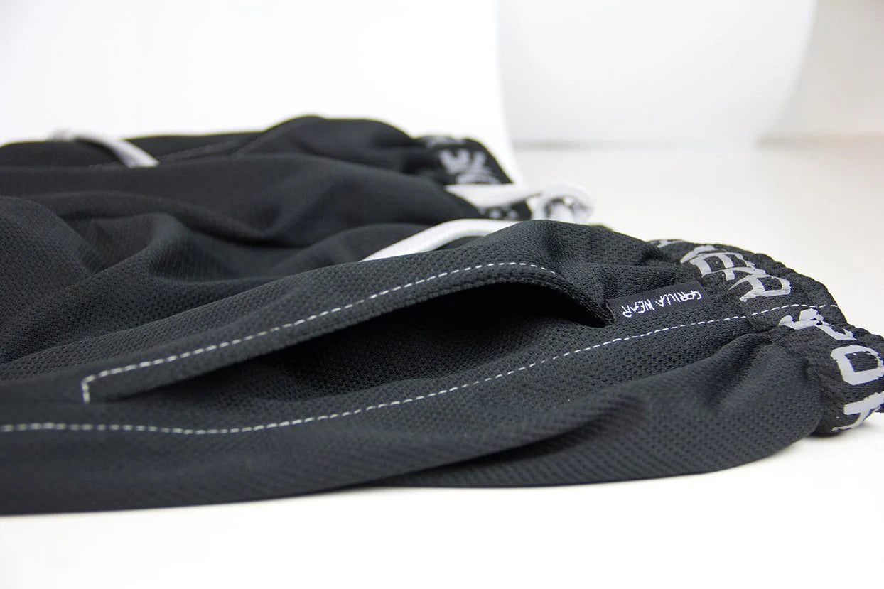 Gorilla Wear Logo Mesh Pants - Schwarz