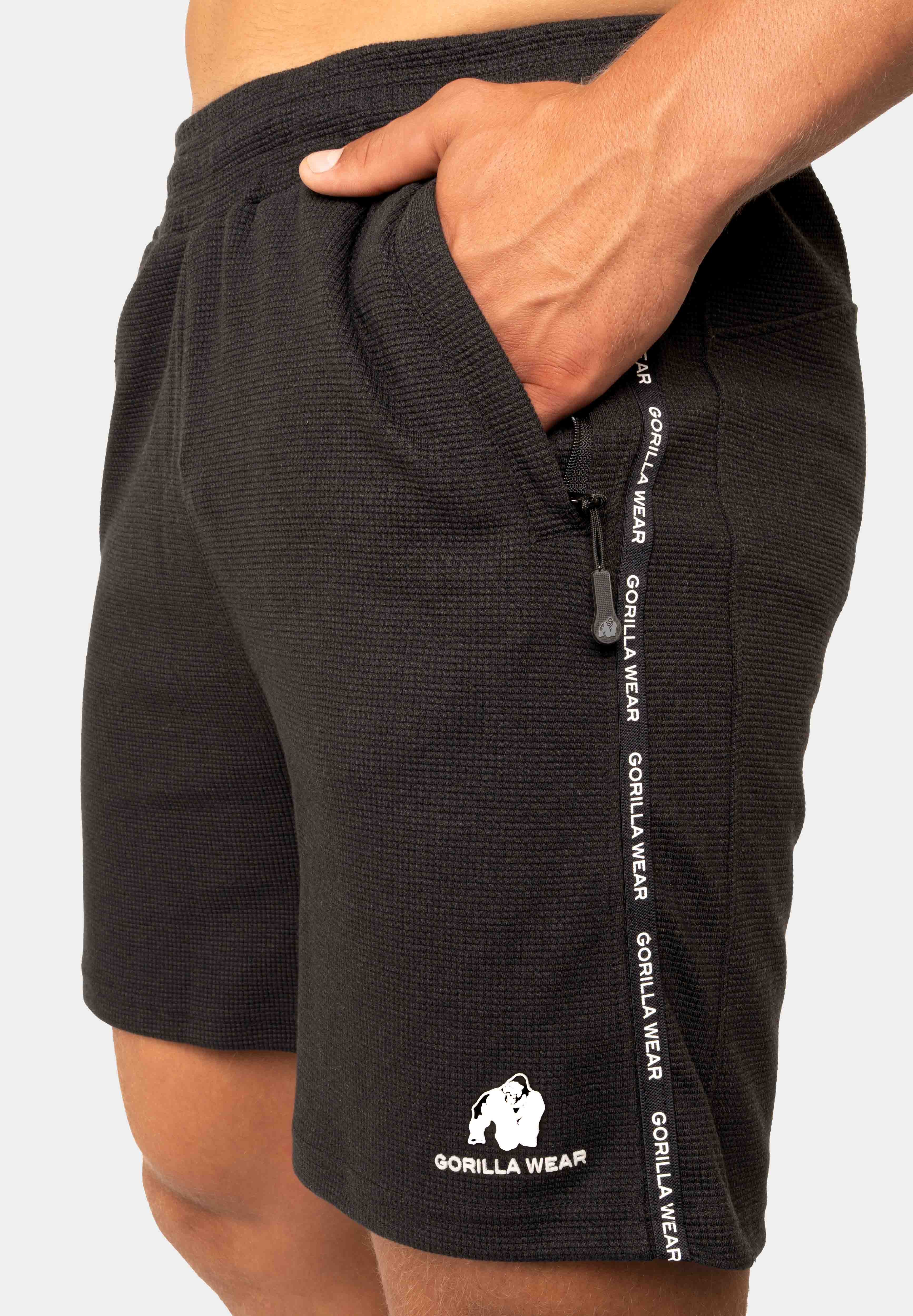 Gorilla Wear Harvey Track Shorts - Schwarz