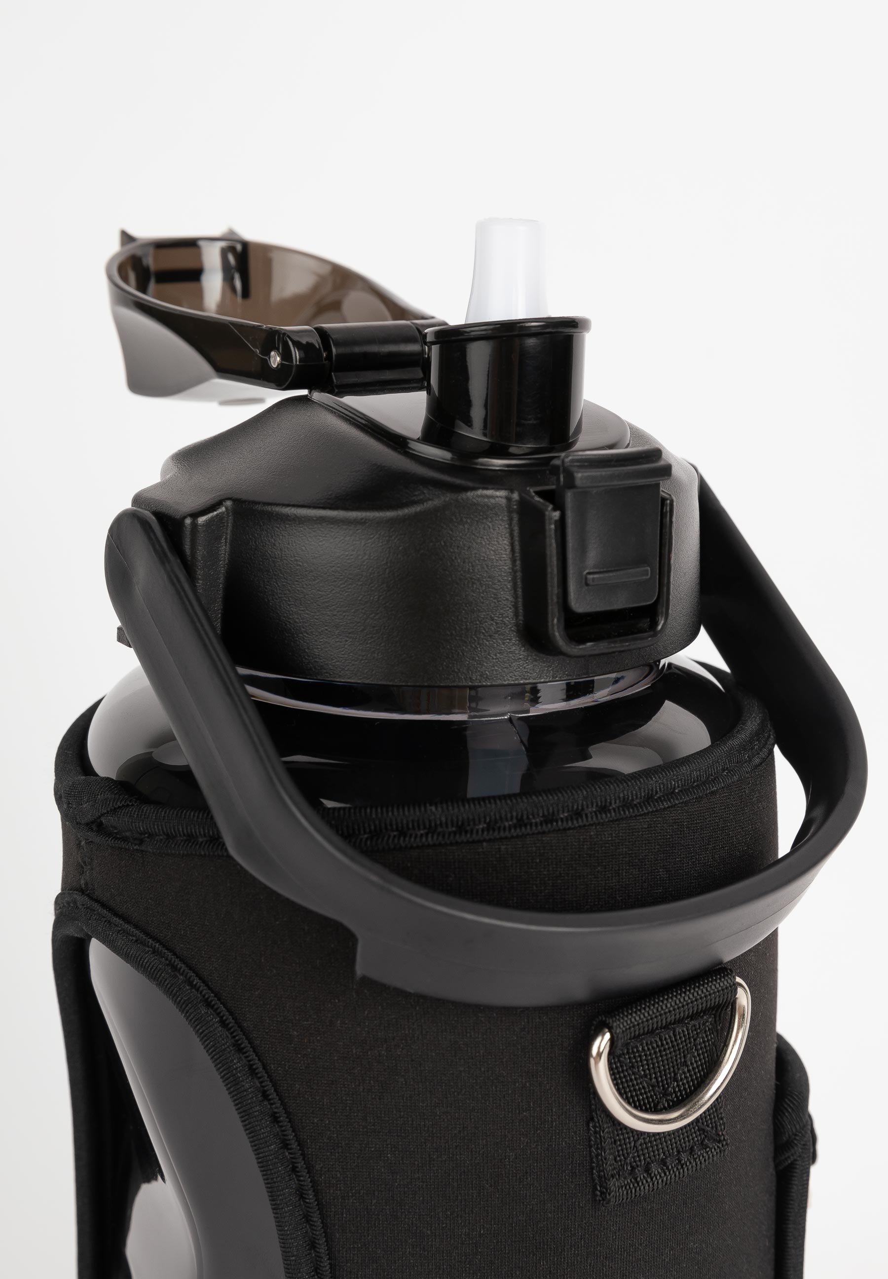 Gorilla Wear Water Bottle With Sleeve 2L - Schwarz